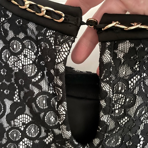 Lady Dutch XL fitted dress. Gold chain accents around neckline & hip area. - Picture 6 of 12